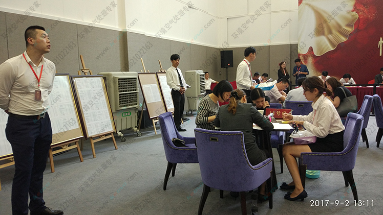 移動環(huán)保空調(diào)使用